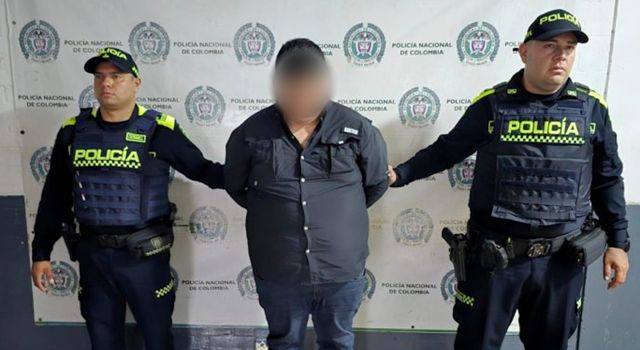 Un juez envió a prisión a un presunto cabecilla criminal, señalado de coordinar homicidios y tráfico de estupefacientes en Soacha.