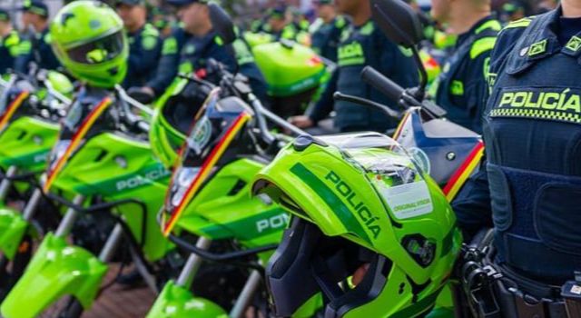 Capturan a 12 policías en Bogotá que habrían favoreció a peligrosa banda delincuencial