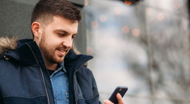 ¿Cuáles son los smartphones más populares en Bogotá y por qué los eligen?