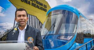 El Regiotram de Occidente ya dio su primer paso visible: su vagón prototipo fue presentado al público y abrió oficialmente la cuenta regresiva para la llegada del tren a Cundinamarca