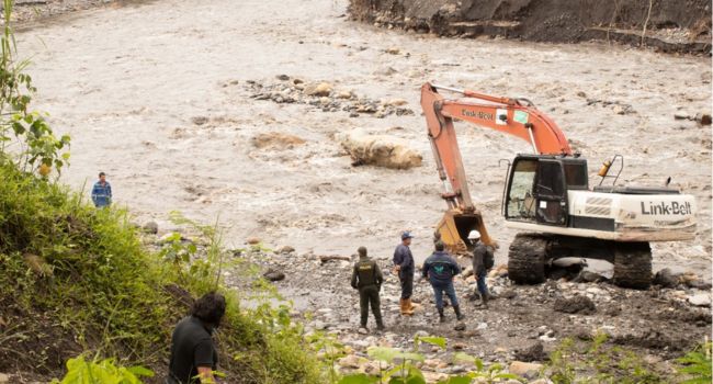 CAR advierte estafas en el alquiler de su maquinaria para obras en Cundinamarca