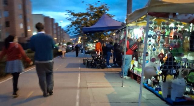 Invasión del espacio público en Ciudad Verde, Soacha