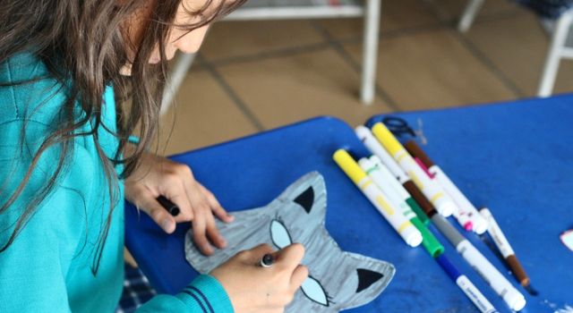 Estudiantes de Soacha se expresaron a través del arte, la música y la creatividad