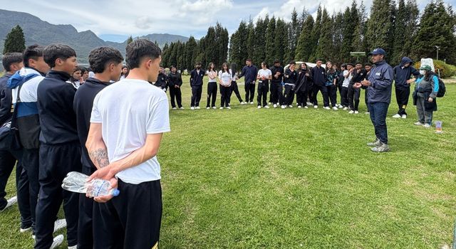 Apuesta para que estudiantes y docentes salgan de las aulas y se enamoren del ecosistema en Cundinamarca