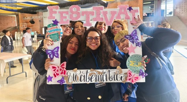 Estudiantes de Soacha en el XIII Encuentro Juvenil de Matemáticas realizado en Bogotá