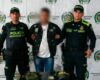 Se puso uniforme de la Policía para robar, pero lo delataron