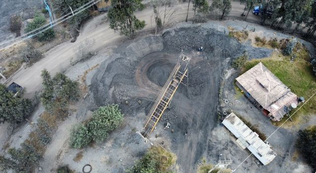 Golpe a la minería ilegal en Cundinamarca, almacenaban residuos peligrosos y sustancias tóxicas
