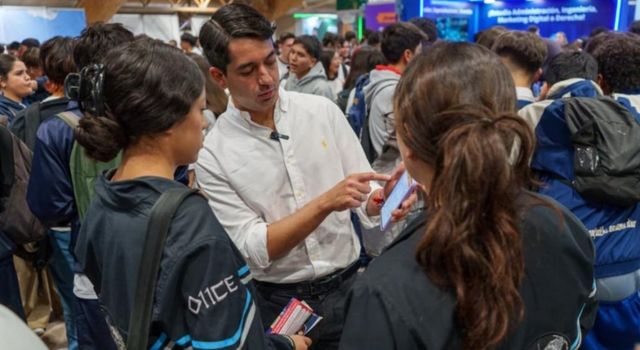 Postúlese a las más de 9 mil becas para estudiar una carrera técnica o profesional en Bogotá