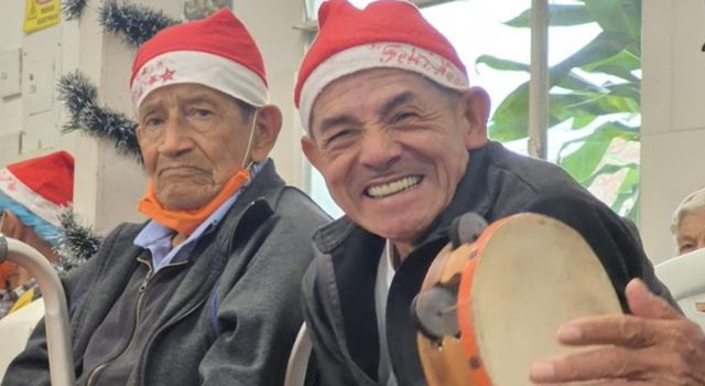 Compañía y cariño para adultos mayores de Cundinamarca