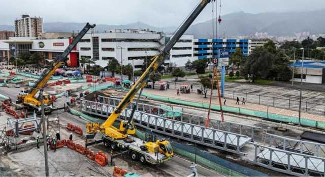 Obras en Bogotá obligan a retirar antiguo conjunto residencial en Metrópolis