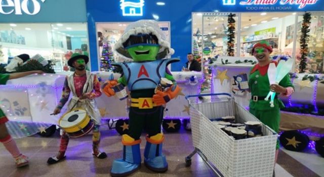 Reinado de discapacidad ecológico, feria campesina y entrega de faroles en Vívelo Mercurio 