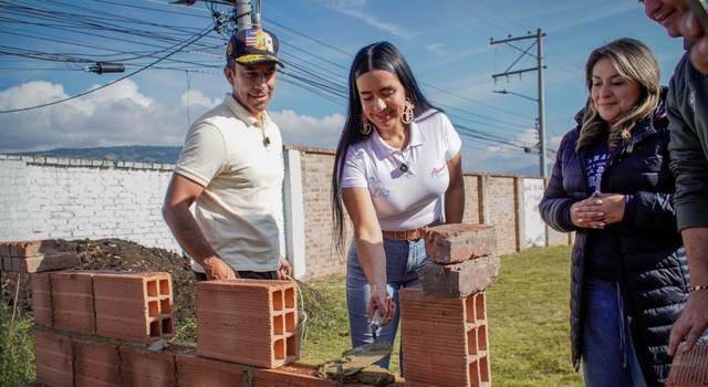 Un espacio para mujeres: educación, apoyo y emprendimiento en Cundinamarca