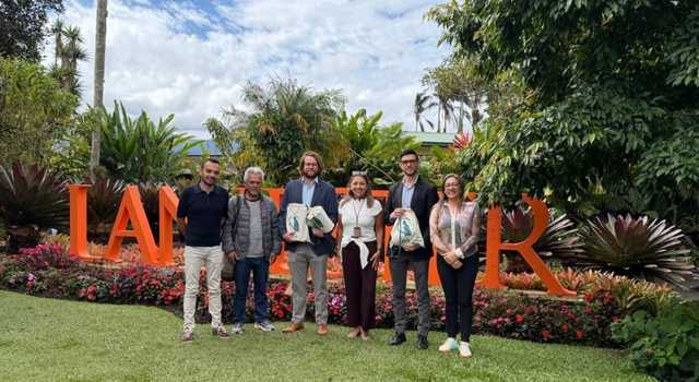 Conservación ambiental: CAR adopta prácticas internacionales para proteger la flora