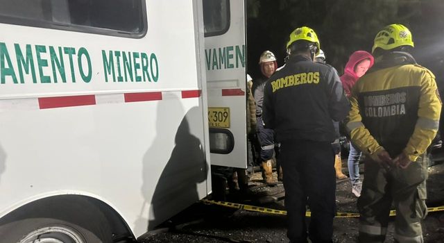 Contrarreloj en Guachetá: seis mineros permanecen atrapados tras explosión en socavón