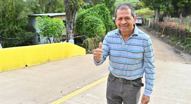 Cundinamarca entrega puente clave para la movilidad de productos del campo hacia Bogotá