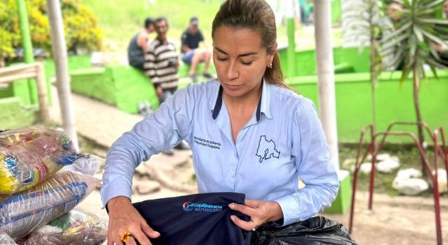 Así buscan apoyar la recuperación de habitantes de calle en Cundinamarca: entregaron kits de acogida