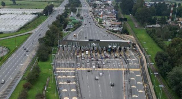 Con retrasos: así va la ampliación de la Autopista Norte según el gobernador de Cundinamarca