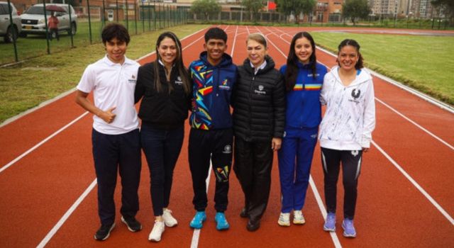 Nueva pista de atletismo en Cundinamarca beneficiará a casi 15.000 jóvenes: ministra hizo visita clave