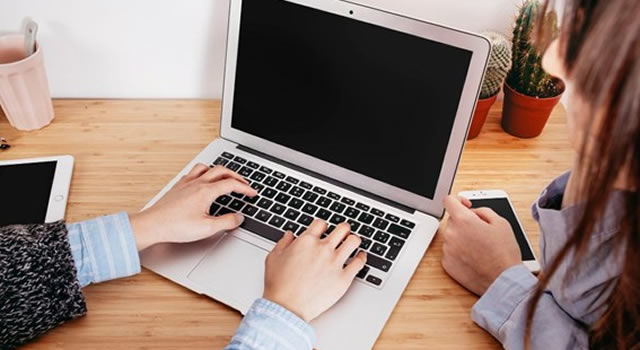 Portátiles Lenovo para estudiar y trabajar: por qué modelos como V14 e IdeaPad 3 son tan populares en Colombia