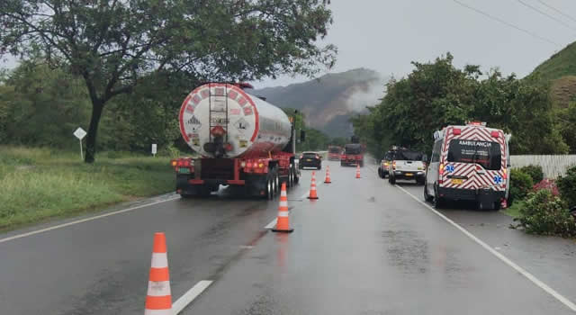 Atención viajeros: accidentes congestionan la vía Bogotá-Girardot en el inicio de la Semana Santa