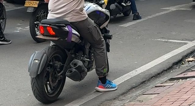 Motos sin placa: la estrategia que usan delincuentes para escapar en Bogotá