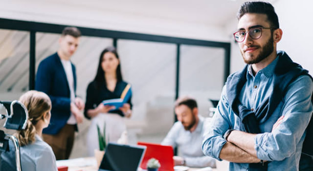 Señales de que tu empresa necesita migrar a un software de recursos humanos