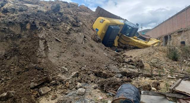 Sin control de aguas ni manejo adecuado: así operaba escombrera en Soacha