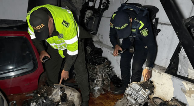 Policía capturó a dos hombres por el delito de falsedad marcaria y decomisan 13 motores