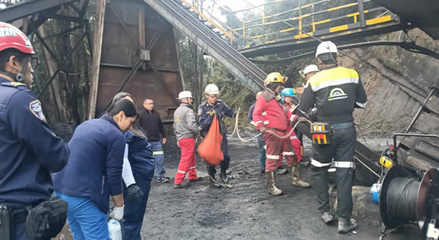 Explosión en mina de Sutatausa, Cundinamarca, hay 12 mineros atrapados
