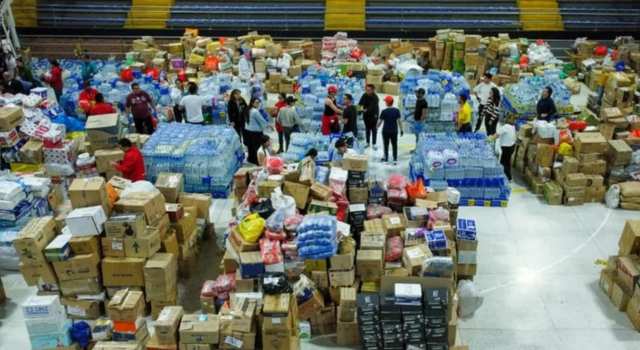 Bogotá rompe récord de solidaridad: ya envió 1.800 toneladas de ayudas a damnificados por el terremoto