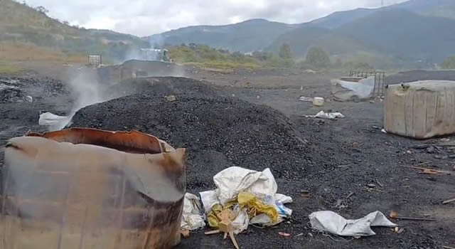 En pleno fenómeno de El Niño  y siguen quemas a cielo abierto en Soacha