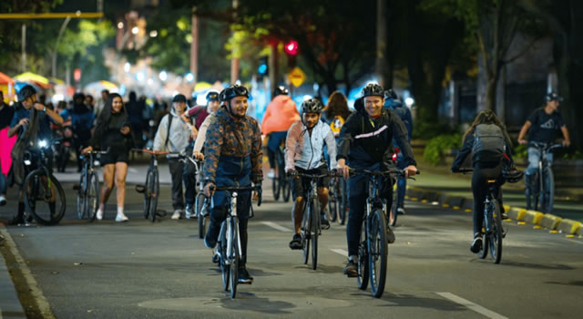 Ciclovía nocturna en Bogotá, es este jueves 13 de agosto con ciclopaseo incluido