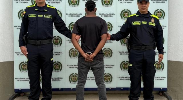Lo buscaban por hurto y tráfico de drogas en Cundinamarca: cayó en Santander