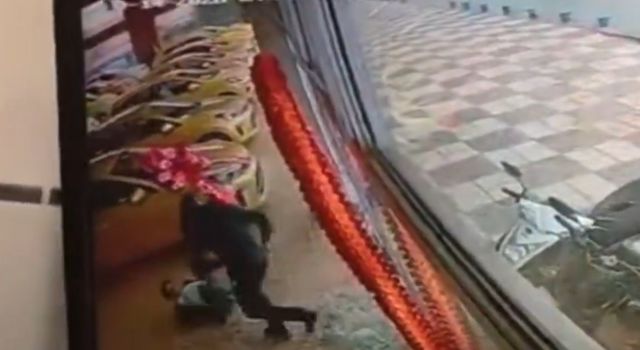 Violento robo en Bogotá: lo persiguieron hasta el concesionario donde iba a comprar carro